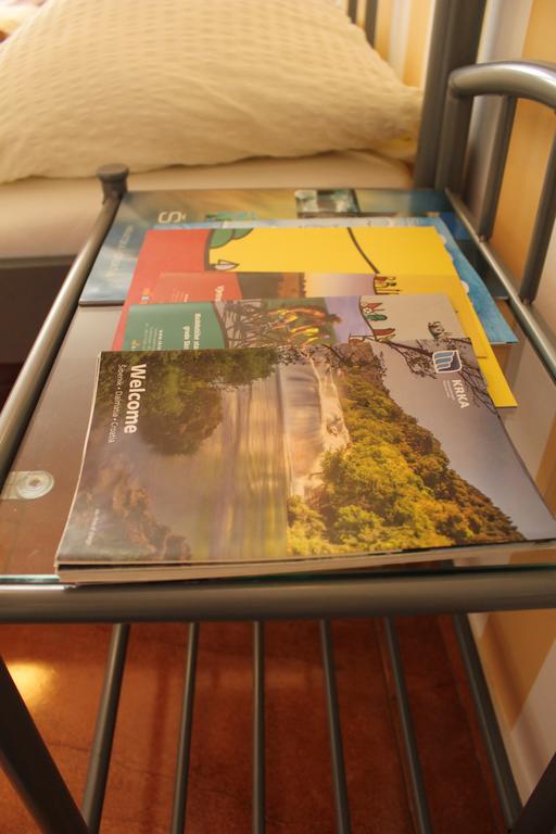 Rooms & Studio Bellina Skradin Luaran gambar